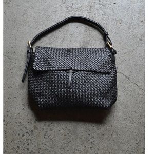 MASSIMO PALOMBA

Aspen Black